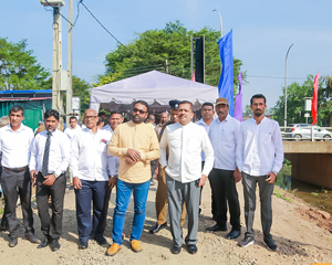 චන්ද්‍රිකා කුමාරතුංග මාවත අසල සිට අරංගල පාලම දක්වා කැනල් මාවත් දෙක සංවර්ධනය කිරීම.